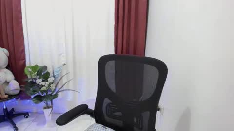 dream_onmexxx online show from 18, 9, 2025