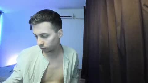 Snapshot of dreamboy240 chatting on 26, 4, 2026 Johnny online show from 26, 4, 2026
