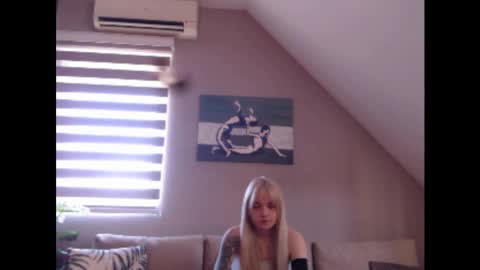 A girl online show from 10, 3, 2025