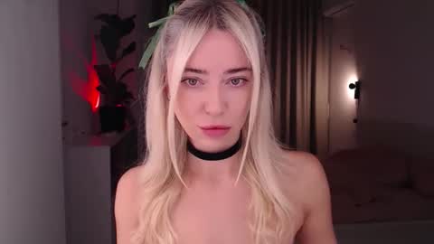 Snapshot of dreamcutiel123 chatting on 7, 10, 2025 Liza online show from 7, 10, 2025