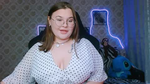 dreamforyoue2 online show from 11, 9, 2025