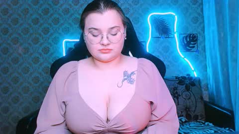 Snapshot of dreamforyoue2 chatting on 24, 2, 2026 dreamforyoue2 online show from 24, 2, 2026