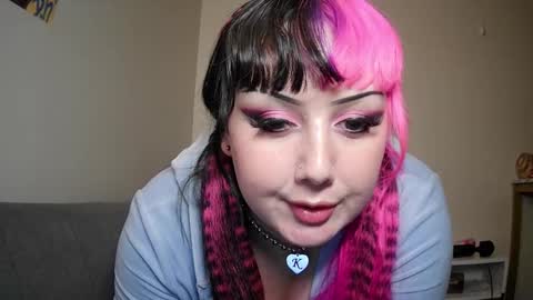 Angel Dream online show from 1, 2, 2025