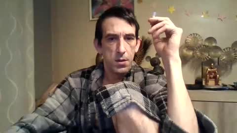 Snapshot of dreamguy38 chatting on 24, 2, 2025 dreamguy38 online show from 24, 2, 2025