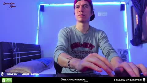 Your lord. - ONLINE  1500 Pm to 2100 Pm - New York Hour online show from 20, 2, 2025