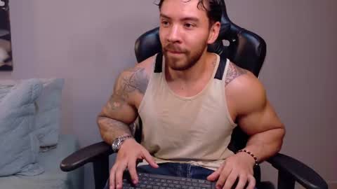 Snapshot of dreammr1 chatting on 16, 6, 2026 cris online show from 16, 6, 2026