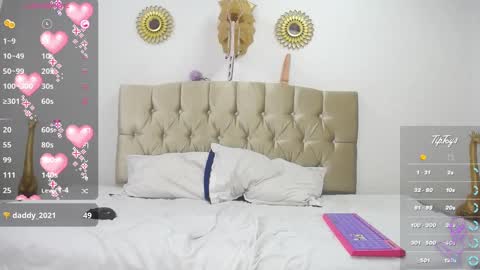 Snapshot of dreams_sophi chatting on 17, 2, 2025 Sophia online show from 17, 2, 2025