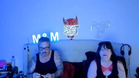 DreamyCouple01 online show from 10, 7, 2026
