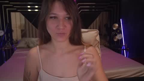 Lina online show from 4, 12, 2024