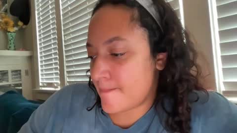 Snapshot of dreamyriri chatting on 20, 9, 2025 RIRI OR DREAMY online show from 20, 9, 2025