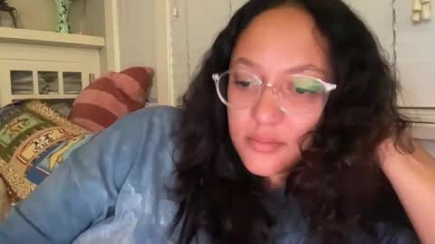 Snapshot of dreamyriri chatting on 5, 10, 2025 RIRI OR DREAMY online show from 5, 10, 2025