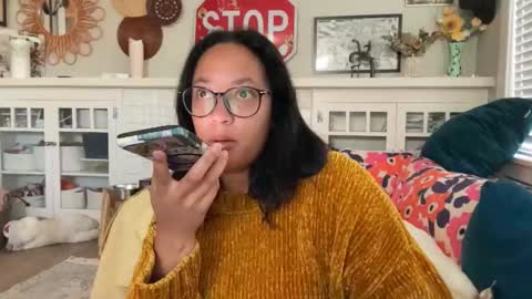 Snapshot of dreamyriri chatting on 3, 12, 2025 RIRI OR DREAMY online show from 3, 12, 2025