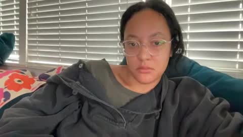 Snapshot of dreamyriri chatting on 20, 12, 2025 RIRI OR DREAMY online show from 20, 12, 2025