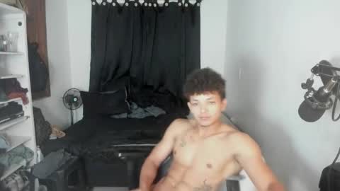 Snapshot of dres4u chatting on 13, 11, 2025 dres4u online show from 13, 11, 2025