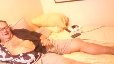 Snapshot of drfeelgood777 chatting on 2, 8, 2026 Dr. Feelgood online show from 2, 8, 2026