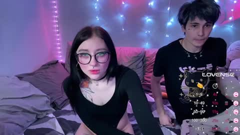 Tara  Sonny online show from 2, 1, 2025