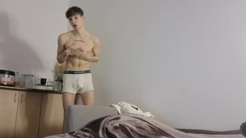 Snapshot of drinklinov chatting on 18, 12, 2025 Mark online show from 18, 12, 2025