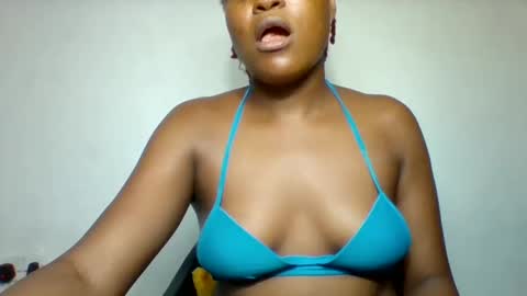 Snapshot of drippussy30 chatting on 5, 2, 2025 drippussy30 online show from 5, 2, 2025