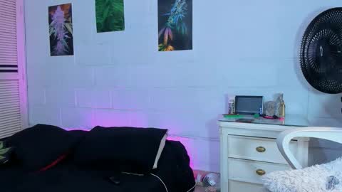 Snapshot of drippyorlove chatting on 22, 2, 2026 drippyorlove online show from 22, 2, 2026