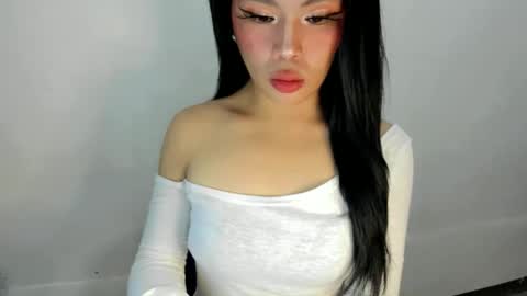 Snapshot of dripqueenxoxo chatting on 24, 10, 2025 miss. Erika online show from 24, 10, 2025