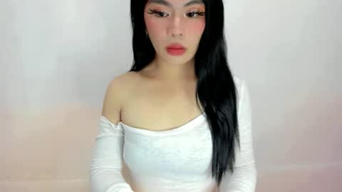 miss. Erika online show from 5, 11, 2025