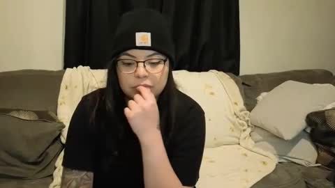 Drizzypeach602 online show from 1, 2, 2026