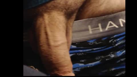 Hello Hope you enjoy what you see. I love attention in dirty talk and tips thickcock  edging precum dirtyTalk C2C online show from 8, 11, 2025