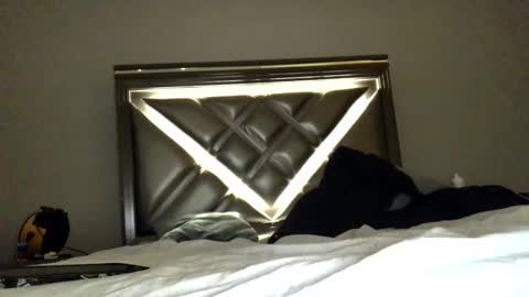 2xTheTrouble online show from 10, 11, 2025