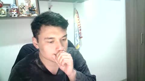 Snapshot of droguu24 chatting on 28, 3, 2026 droguu24 online show from 28, 3, 2026