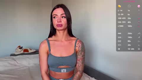 Bella online show from 28, 9, 2025