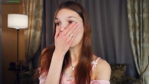 Polly day and Amelia night online show from 8, 1, 2025