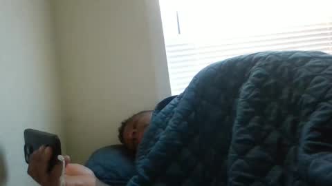 Snapshot of dsmoov_ chatting on 12, 10, 2025 SmoovFanz online show from 12, 10, 2025