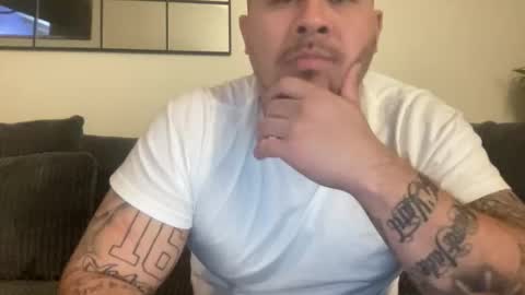 Snapshot of dtfandrecord chatting on 4, 2, 2026 dtfandrecord online show from 4, 2, 2026