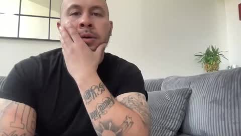 Snapshot of dtfandrecord chatting on 1, 3, 2026 dtfandrecord online show from 1, 3, 2026