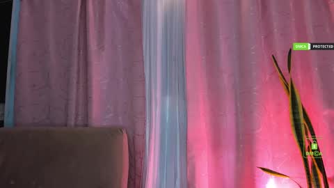 duamilktits online show from 9, 11, 2025