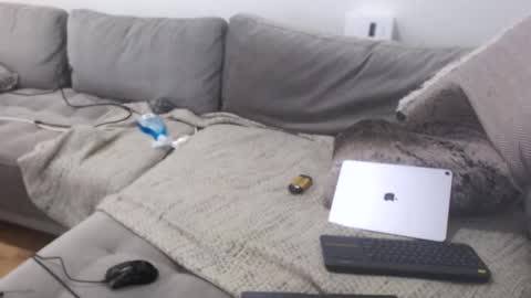 Snapshot of dudecuzbeo chatting on 9, 3, 2025 dudecuzbeo online show from 9, 3, 2025