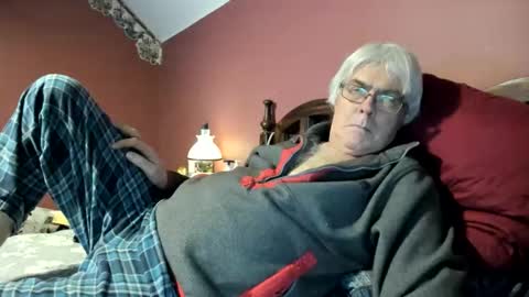 Snapshot of dug38 chatting on 31, 5, 2026 Doug online show from 31, 5, 2026