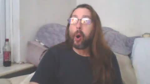 chris online show from 26, 10, 2025