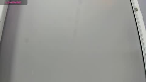 dulce__fiore07 online show from 14, 2, 2026