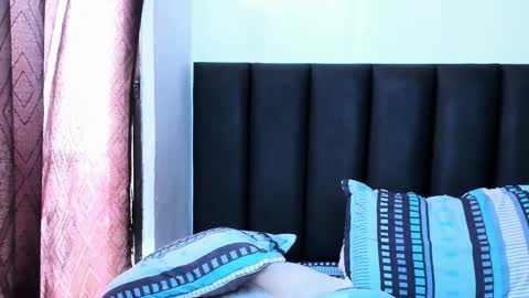 Dulce  online show from 23, 1, 2025