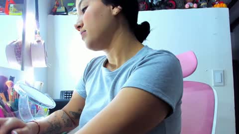 Dulce  online show from 25, 1, 2025