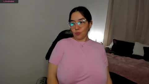 dulce brithany online show from 4, 11, 2025