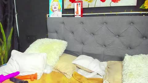 C E L E S T E  online show from 23, 1, 2025