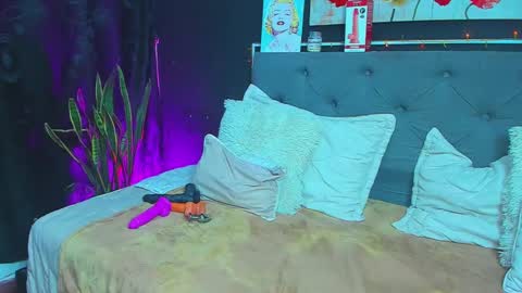 C E L E S T E  online show from 25, 1, 2025