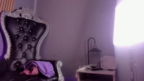 Snapshot of dulce_daniela_ chatting on 15, 9, 2025 Daniela online show from 15, 9, 2025