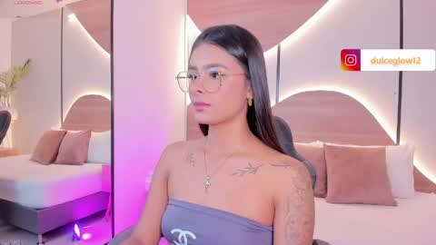 D U L C E online show from 30, 4, 2026