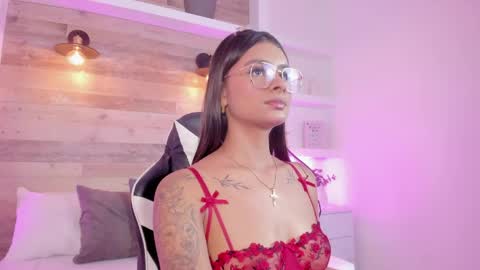 D U L C E online show from 13, 5, 2026