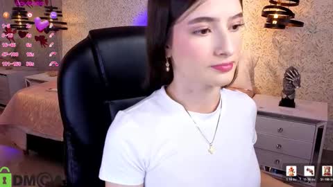 dulce_isabel_ online show from 12, 2, 2026