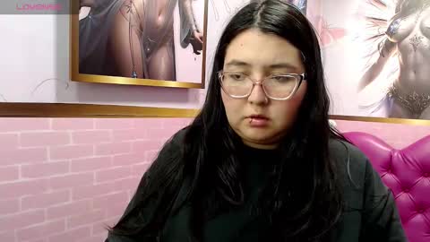 Dulce  online show from 15, 3, 2026