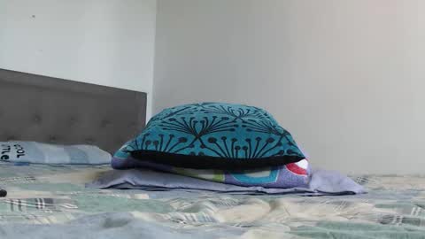 Snapshot of dulce_noir_ chatting on 5, 11, 2025 Dulce Noir online show from 5, 11, 2025